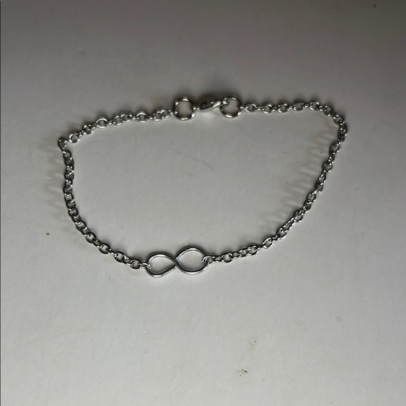 Timeless Silver Infinity Chain Bracelet - Picture 5 of 5